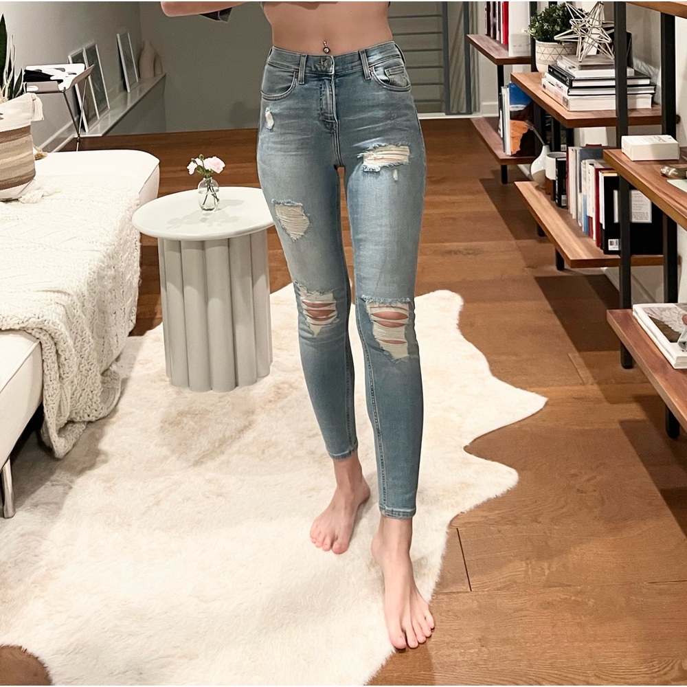 Topshop -Jamie Ripped Ankle Skinny Jeans